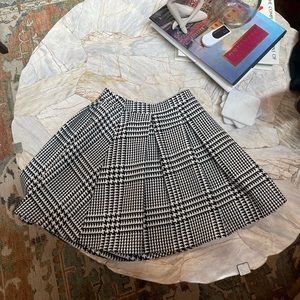 EXPRESS Tweed Plaid Skirt.  Size 0